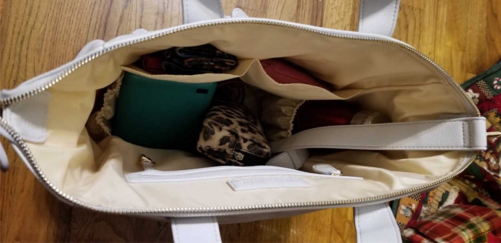 Inside Caroline from Lily Jade Bags for Busy Moms